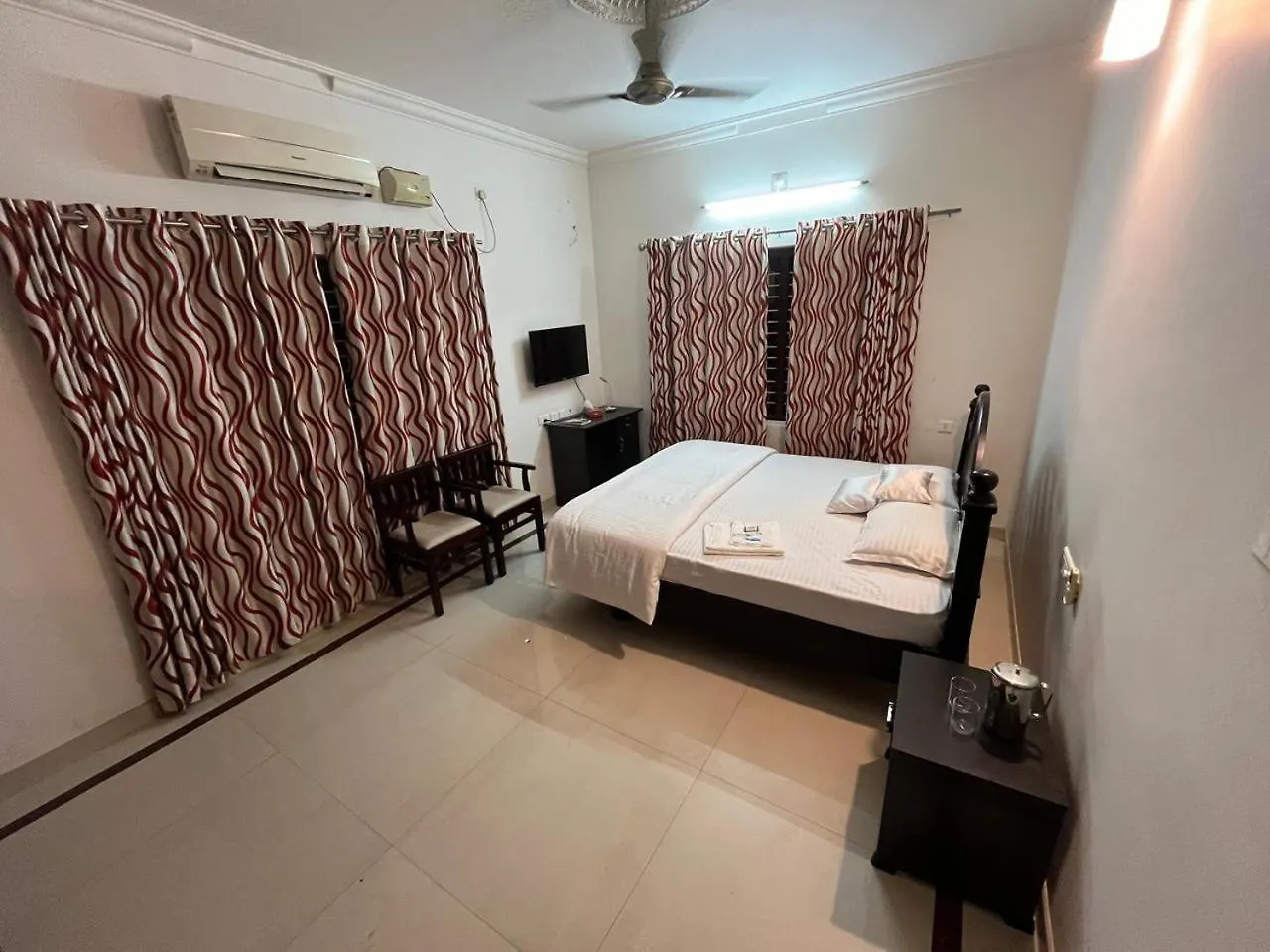 Silent Shore Homestay Thanniyam 0*,